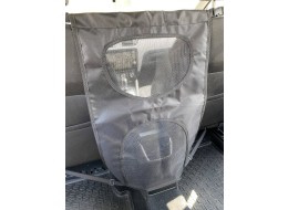 Ochranná síť mezi přední sedačky CAR NET CHARLIE, 70 x 47 cm