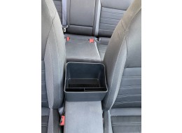 Organizér/držák nápojů do auta na loketní opěrku CAR STORAGE 2