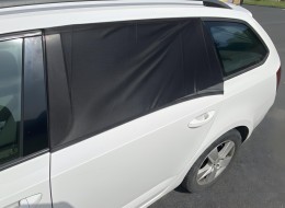 Sluneční clona na boční okno auta / návlek na dveře CAR SUNSHADE SET 3, vel. L, 2ks
