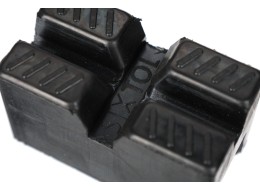 Gumová podložka pro podstavec pod auto MECHANIC CAR STAND PRO, 83x44x51 mm