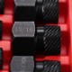 Sada vytahováků poškozených šroubů a matic MECHANIC NUT REMOVER 2, 25 ks
